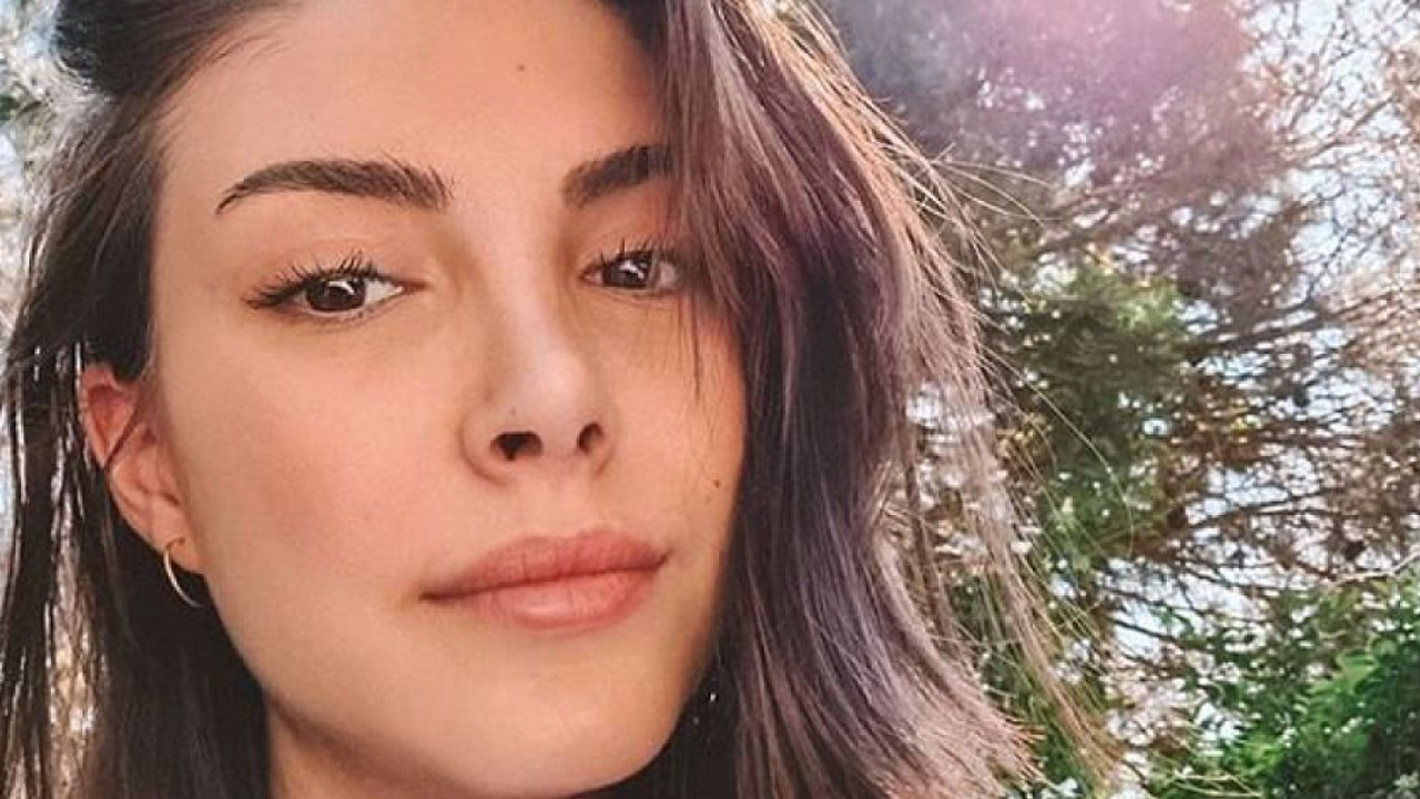 Deniz Baysal’ın Burnu Estetik mi?