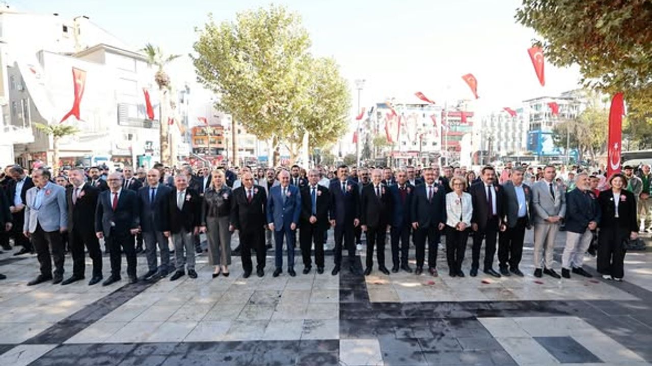 Denizli Büyükşehir Belediyesi 149. Yılını Törenle Kutladı