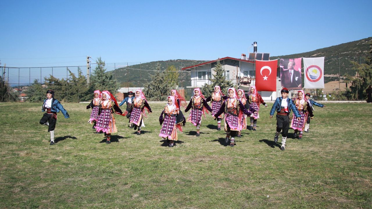 Sarıidris’te Cumhuriyet Bayramı Coşkusu