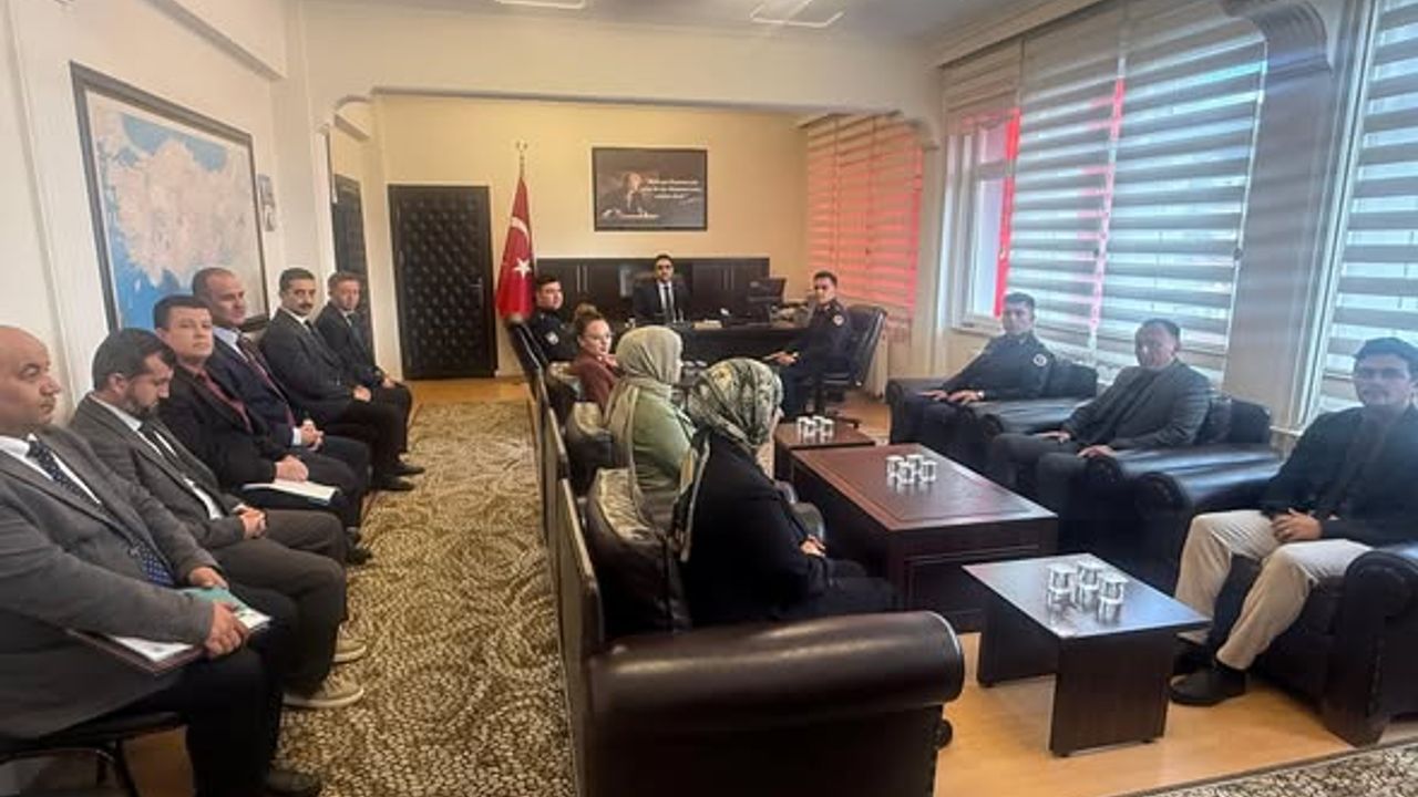 Sütçüler Kaymakamı Taha Eraslan görevine başladı