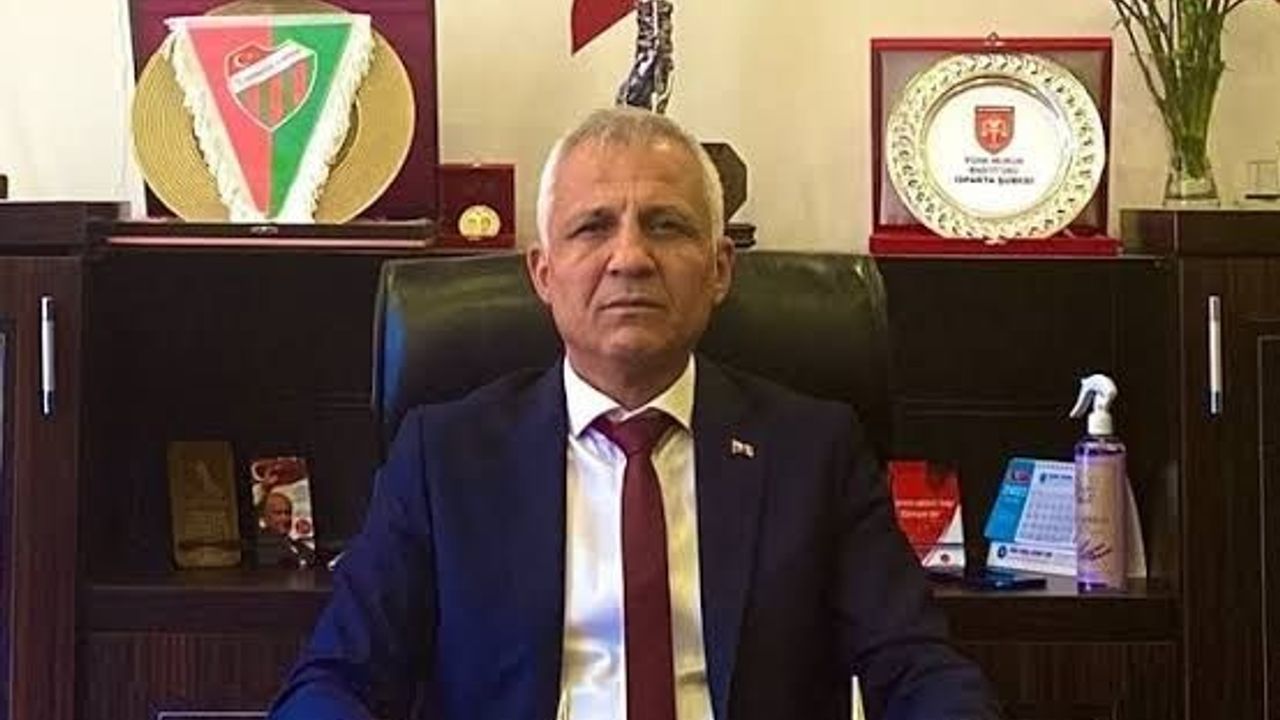 İl Başkanı Topçu Cumhuriyet Bayramı mesajı yayımladı