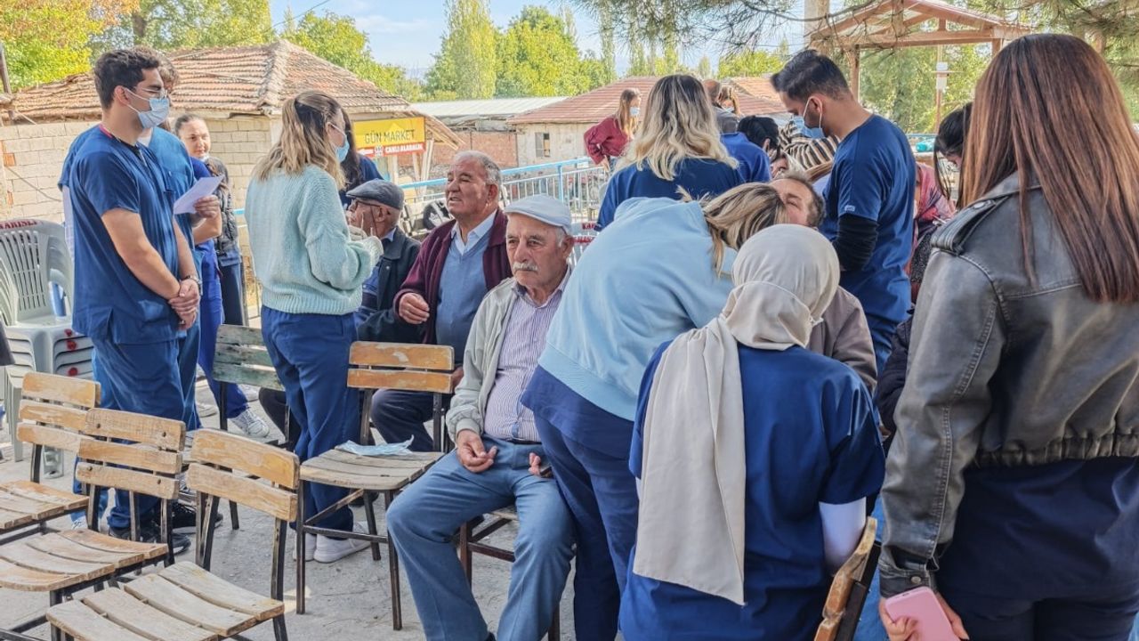 Burdur’da Köy kahveleri bu kez sağlık için doldu!