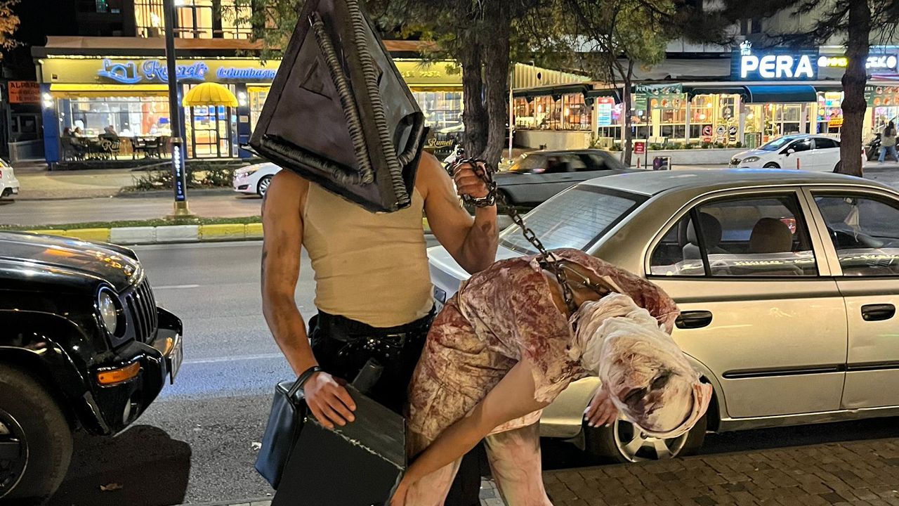 Isparta’da Cadılar Bayramı renkli görüntülere sahne oldu