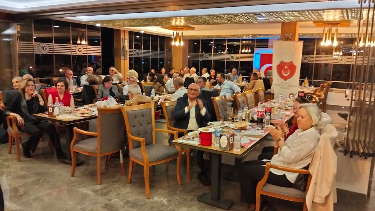 TEMAD Isparta Şubesi’nden Cumhuriyet ve 41.Yıl Kutlaması