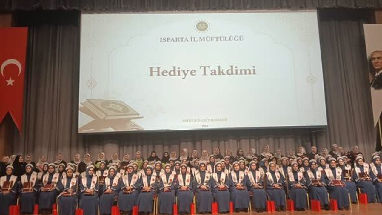 Isparta’da Hafızlık Eğitimi Tamamlandı: İcazet Belgeleri Takdim Edildi