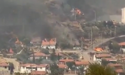 İzmir'de Yangın Büyüyerek Devam Ediyor