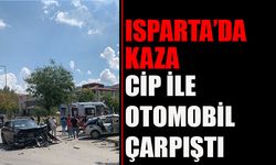 Isparta’da Cip ve Otomobil Çarpıştı: 3 Yaralı