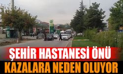 Isparta Şehir Hastanesi Önü Trafik Kabusu