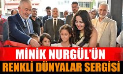 Minik Nurgül’ün renkli dünyalar sergisi açıldı