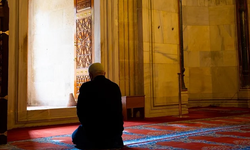 Türkiye’den Dikkat Çeken Namaz Anketi!