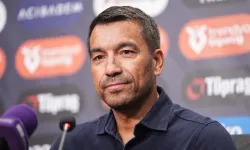 Giovanni van Bronckhorst'tan Uyarı: 'Daha Becerili Olmalıyız'