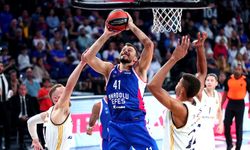 Gözler Avrupa'daki Türk Derbisinde: Anadolu Efes - Fenerbahçe Beko