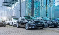 Mercedes-Benz'in otomobil satışları düştü