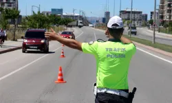 Trafikten Milyarlarca TL Gelecek: Yurttaşa Ceza Yağacak