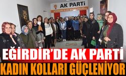 Eğirdir'de AK Parti Kadın Kolları Güçleniyor