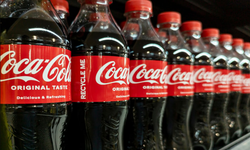 Coca-Cola'da Metal Parçası Tehlikeli! Milyonlarca Şişe Geri Toplatılıyor