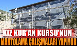 Büyükhacılar köyündeki Kız Kur’an Kursu binasının mantolama çalışmaları yapılıyor