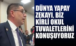 Yalım Halıcı: Dünya Yapay Zekayı Biz Kirli Okul Tuvaletlerini Konuşuyoruz