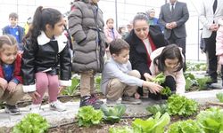 Burdur Valisi Yerli Malı Haftasını Öğrencilerle Kutladı!