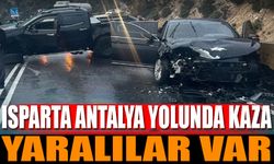 Isparta Antalya Yolunda Trafik Kazası Yaralılar Var