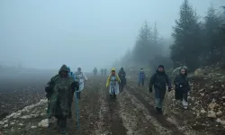 BURDOSK’tan Sisli ve Karla Kaplı Parkurda Unutulmaz Doğa Yürüyüşü