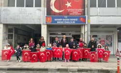 Burdur’da Minik Kalplere Vatan ve Bayrak Sevgisi Aşılanıyor