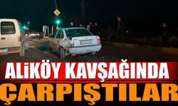 Isparta Aliköy Kavşağında Çarpıştılar