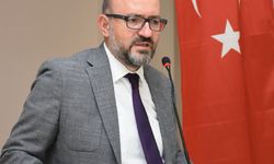 Laf Cambazlığına Şova Gerek Yok