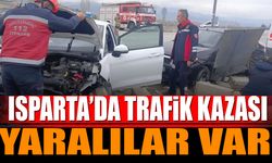 Isparta'da trafik kazası yaralılar var