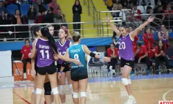 Afyon Belediye Yüntaş Kadın Voleybol Takımı, Play-Off'a Yükseldi