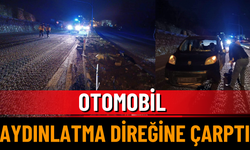 Otomobil Aydınlatma Direğine Çarptı