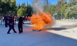 Burdur Cumhuriyet Anadolu Lisesi’nde Deprem Haftası Farkındalık Etkinliği