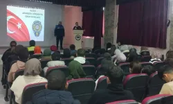 Afyon Polisinden Öğrencilere Güvenlik Eğitimi