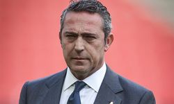 Ali Koç'tan İmza Toplayan Derneğe Sürpriz Ziyaret