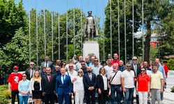Eğitim-İş’ten 19 Mayıs Mesajı: “Cumhuriyetin Işığından Asla Ayrılmayacağız”