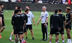Beşiktaş, Adana Demirspor Maçına Taraftarla Hazırlandı
