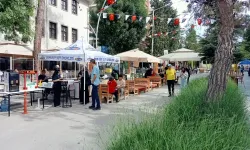 Burdur’da Cadde Festivali: İstasyon Caddesi Açık Hava Kafeye Dönüştü