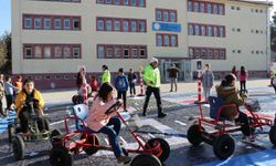 Burdur’da Miniklere Trafik Dersi!
