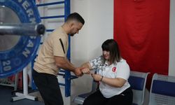 Çevik Ailesi Gurur Gözyaşlarıyla Şampiyonluğu Kutladı