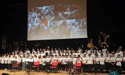 Meclisin 105 yaşında 105 çocuktan beğenilen konser