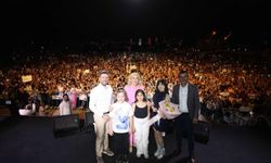 Merkezefendi’de 19 Mayıs Coşkusu Melis Fis Konseriyle Zirveye Ulaştı
