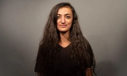 Türk Oyuncu Derya Günaydın, Hollanda’daki Sanat Okulu İçin Destek Bekliyor
