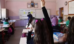 Devamsızlıktan Kalma Var mı? 2025 Ortaokul ve Lise İçin Sınıf Tekrarı Kaç Gün Devamsızlıkla Olur?