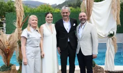 Veli Deveciler ve Selin Munis Nişanlandı