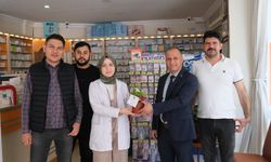 Sandıklı Belediyesi'nden Eczacılar Günü Sürprizi
