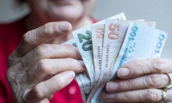 Emeklilere Büyük Sürpriz! Maaşlara Çifte Zam ve Bayram İkramiyesi Geliyor!
