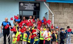 Minik Öğrencilerden Emniyete Anlamlı Ziyaret
