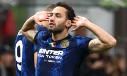Hakan Çalhanoğlu Bir İlke İmza Atıyor