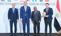 Antalya, 2025 Yılı D-8 Turizm Şehri Seçildi