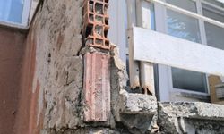 50 Yıllık Binalar Çöküyor: Uzmanlardan Korkutan Uyarı